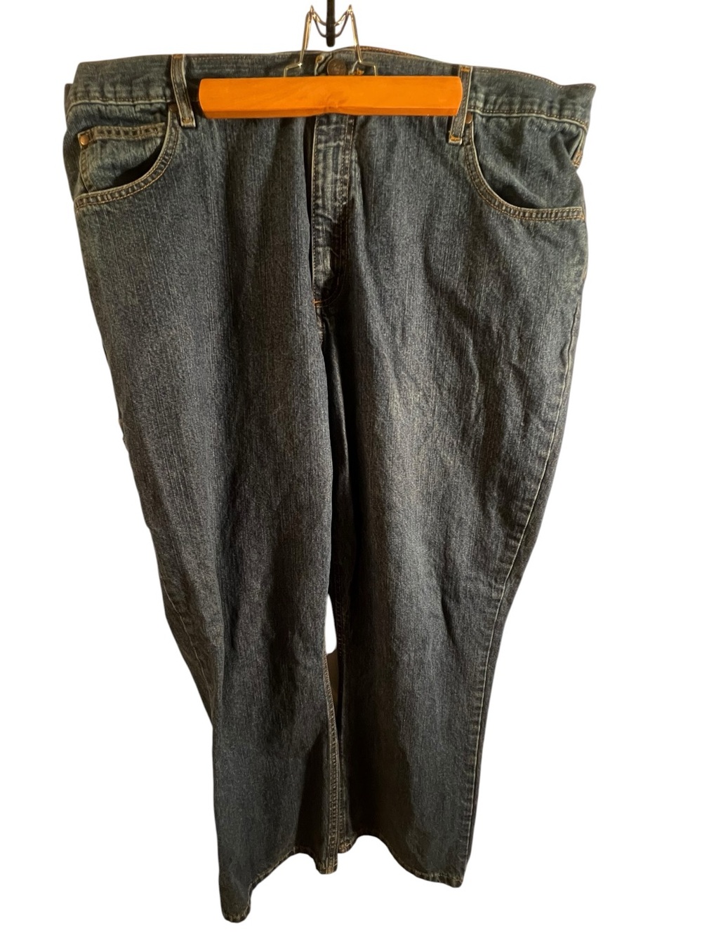 Sportsman’s Warehouse Wasatch Outdoor Gear Men’s Size 42x30 Straight Leg Jeans